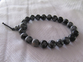 Buddhovy náramky - sněžný obsidián