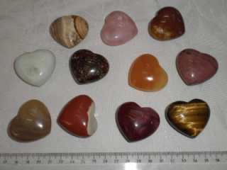srdce "chmatky" z kamenů, 1 ks, různé druhy