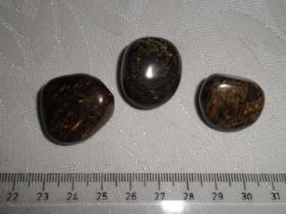 bronzit volně tromlovaný, cca 20 mm