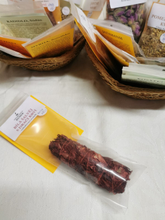 vykuřovadlo Šalvěj s dračí krví, svazek menší /Rym